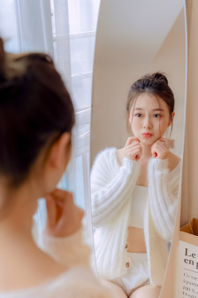 打小女孩屁屁视频完整